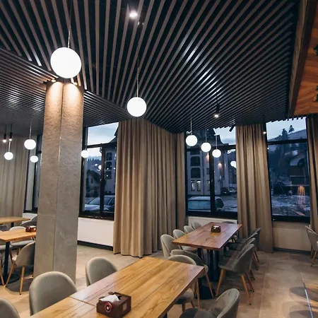 Diamond Black Otel Bukovel
