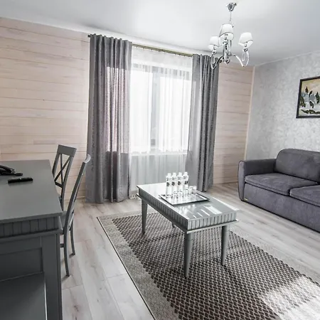 Diamond Black 4* Boekovel