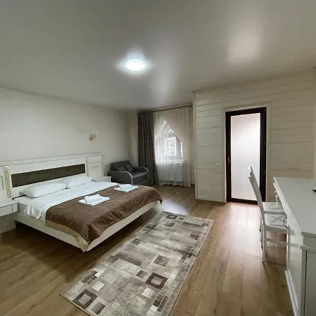 Diamond Black Hotel 4*