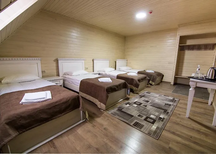 Diamond Black Otel